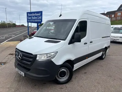 Gebraucht Mercedes Sprinter Progressive 148 PS (108 kW) 2021 Weiß Van