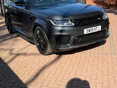 Usado Land Rover Range Rover Sport HSE Dynamic 306 HP (225 kW) 2019 Cinzento SUV
