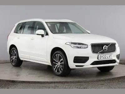 Used Volvo XC90 Momentum 235 HP (172 kW) 2022 White SUV