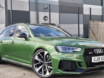 Used Audi RS4 Business 451 HP (331 kW) 2018 Green Estate