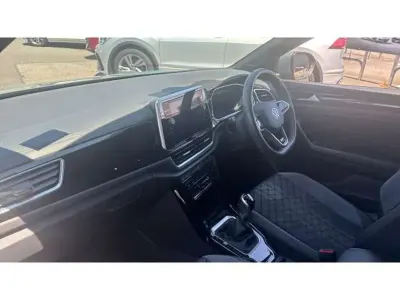 Used VW T-Roc R-line 150 HP (110 kW) 2023 Blue SUV