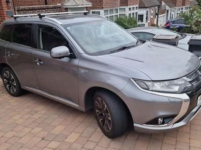 Mitsubishi Outlander P-HEV