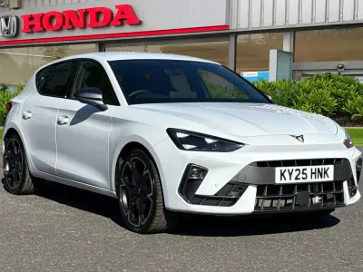 Used Cupra Leon 150 HP (110 kW) 2025 White Hatchback