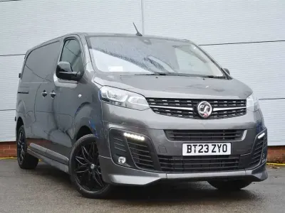 Used Vauxhall Vivaro S 180 HP (132 kW) 2023 Grey MPV