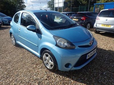 Blue Used 2014 Toyota Aygo Hatchback | £4,495 (Fair price)