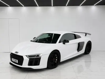 Begagnad Audi R8 Coupé Advanced 2015 Vit Sportkupé