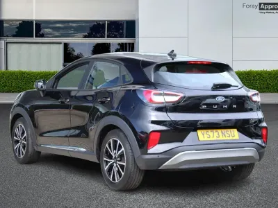 Käytetty Ford Puma Titanium 2023 Musta Katumaasturi