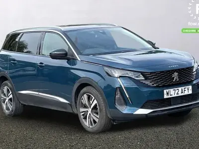 Used Peugeot 5008 Allure+ 131 HP (96 kW) 2022 Blue SUV