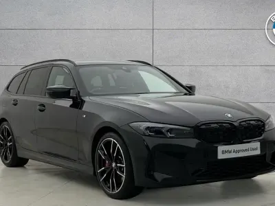 Begagnad BMW M340 M Sport 369 HK (271 kW) 2024 Svart Sedan