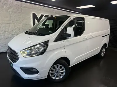 Used Ford Transit Custom Limited 130 HP (95 kW) 2021 White Van