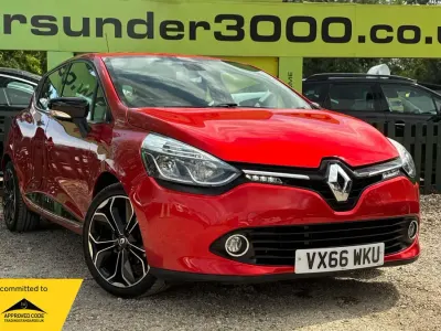 Used Renault Clio Dynamique 90 HP (66 kW) 2016 Red Hatchback