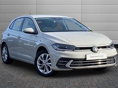 Begagnad VW Polo Style 95 HK (69 kW) 2023 Grå Halvkombi