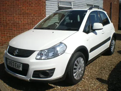 Usado Suzuki SX4 SZ3 120 CV (88 kW) 2013 Blanco Utilitario