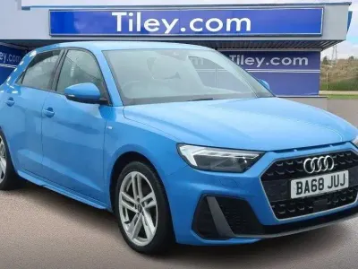 Second-hand Audi A1 Sportback S-Line 116 CP (85 kW) 2019 Albastru Hatchback