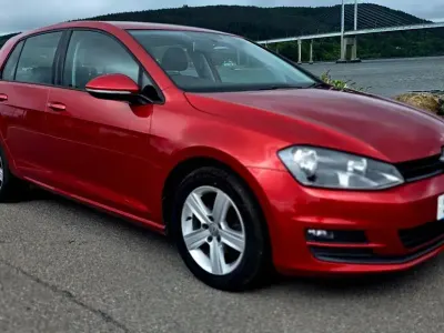 Used VW Golf VII Match 105 HP (77 kW) 2015 Red Hatchback