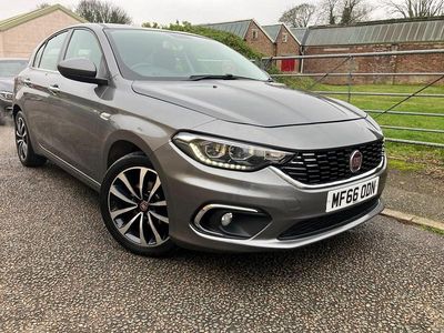 Used Fiat Tipo Lounge 120 HP (88 kW) 2016 Grey Hatchback