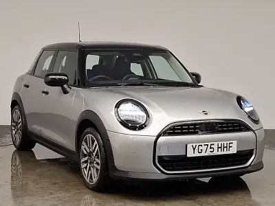 Used Mini Cooper Classic 114 kW (156 HP) 2025 Silver Hatchback