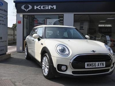 Used Mini Cooper Clubman 136 HP (100 kW) 2016 White Estate