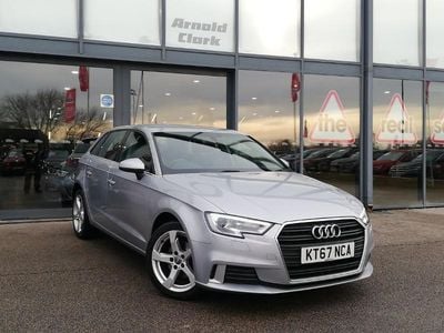 Usado Audi A3 Sport 115 HP (84 kW) 2018 Prateado Sedan
