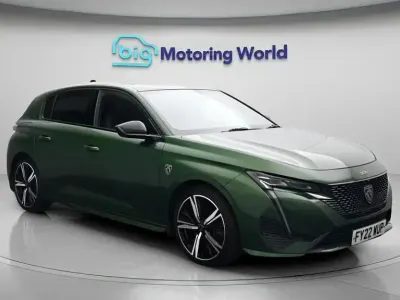 Used Peugeot 308 Premium 225 HP (165 kW) 2022 Green Hatchback