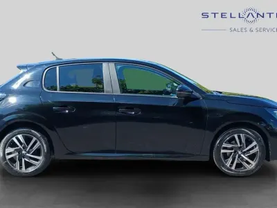 Used Peugeot 208 Active+ 99 HP (72 kW) 2023 Black Hatchback