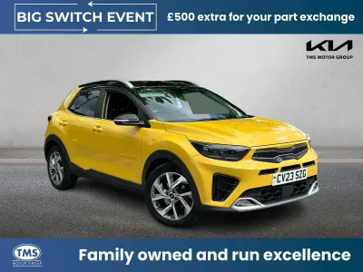 Used Kia Stonic GT-Line S 118 HP (86 kW) 2023 Yellow SUV