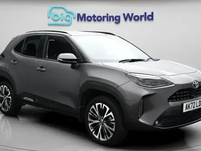 Usata Toyota Yaris Hybrid