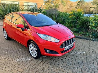 Red Used 2014 Ford Fiesta Zetec Hatchback | £4,494 (Good price)