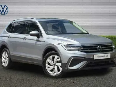 Used VW Tiguan Allspace Life 150 HP (110 kW) 2023 Silver SUV