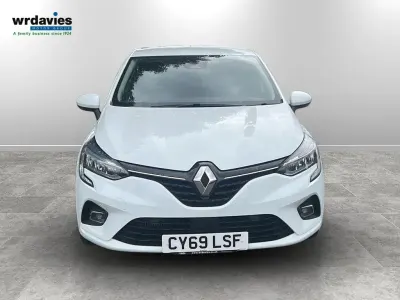 Used Renault Clio Iconic 2020 White Hatchback