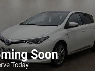Used 2016 Toyota Auris Hybrid | £10,995 (Fair price)