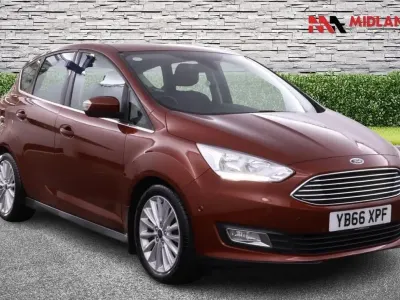 Używany Ford C-MAX Titanium 2016 Czerwony Minivan