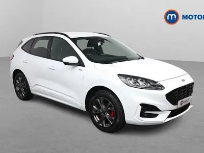 Usado Ford Kuga ST-Line 224 HP (164 kW) 2023 SUV