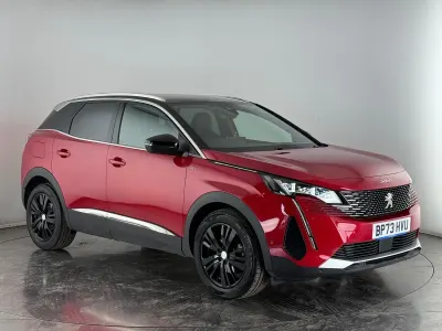 Käytetty Peugeot 3008 GTi 2023 Punainen Viistoperä