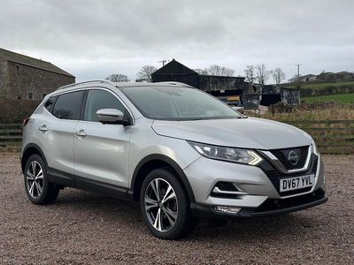 Used Nissan Qashqai N-Connecta 2017 Silver SUV