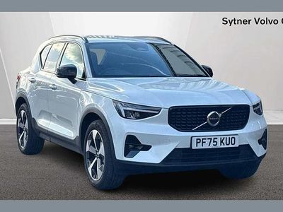 New Volvo XC40 Plus 161 HP (118 kW) 2025 White SUV
