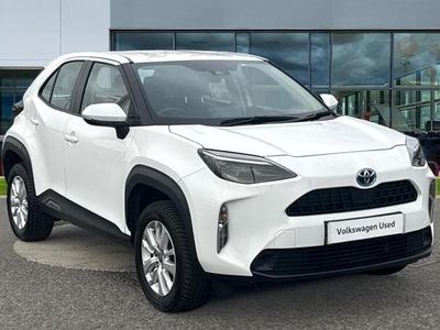 Used Toyota Yaris Hybrid 116 HP (85 kW) 2022 White