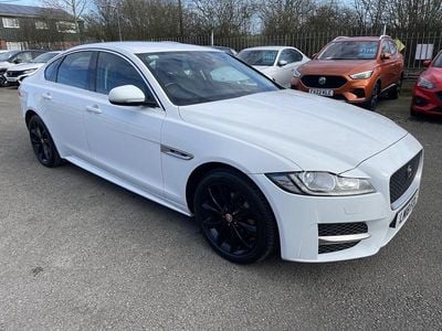 Used Jaguar XF R-Sport 200 HP (147 kW) 2018 White Sedan