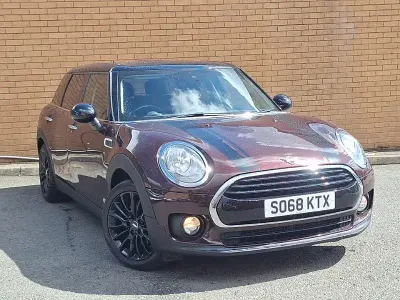 Used Mini Cooper Clubman Classic 136 HP (100 kW) 2019 Maroon Estate
