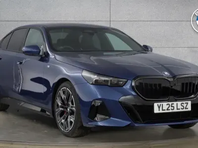 Used BMW 520 M Sport 205 HP (150 kW) 2025 Blue