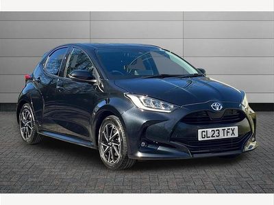 Used Toyota Yaris Hybrid Design 116 HP (85 kW) 2023 Black Hatchback