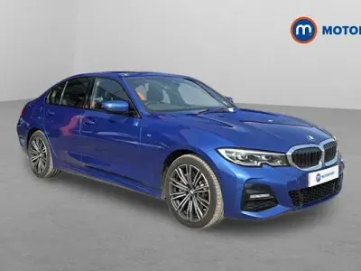 Begagnad BMW 330e M Sport 292 HK (214 kW) 2020 Blå Sedan