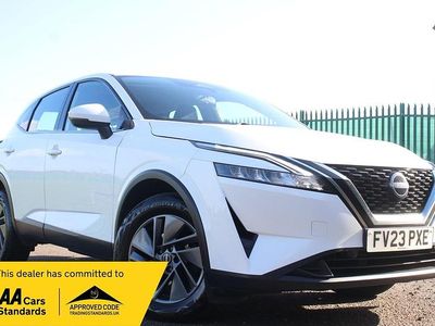 Used Nissan Qashqai Acenta Premium 2023 White SUV