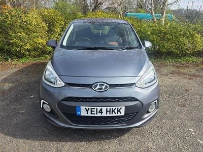 Used Hyundai i10 Premium 67 HP (49 kW) 2014 Grey Hatchback
