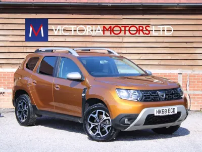 Used Dacia Duster Prestige 114 HP (83 kW) 2018 Orange SUV