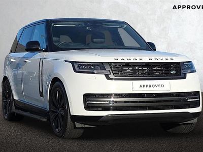 Used Land Rover Range Rover HSE 460 HP (338 kW) 2025 Fuji white SUV