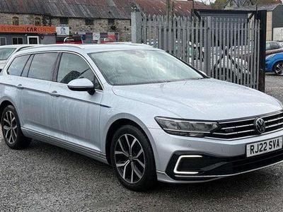 Used VW Passat GTE 218 HP (160 kW) 2022 Silver Estate