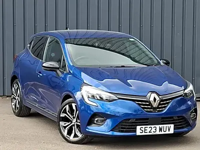 Used Renault Clio Techno 90 HP (66 kW) 2023 Blue Hatchback