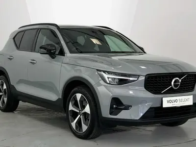 Used Volvo XC40 Plus 194 HP (142 kW) 2025 Grey SUV