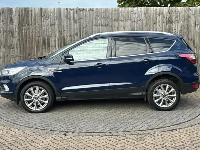 Used Ford Kuga Titanium 177 HP (130 kW) 2019 Blue SUV